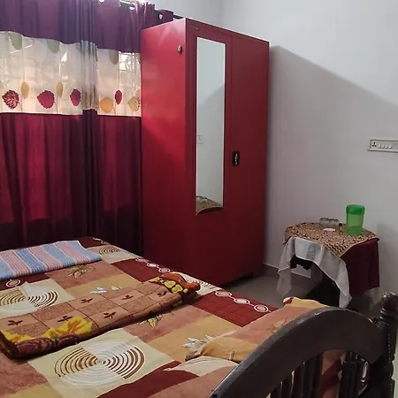 Koonamparayil Home Stay Munnar Anaviratty-Family Only Exterior photo