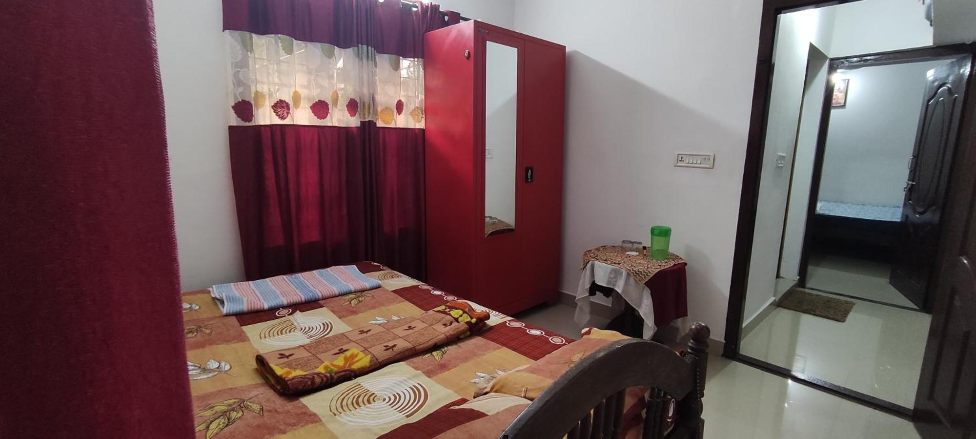 Farm stay Koonamparayil Munnar Anaviratty-family Only